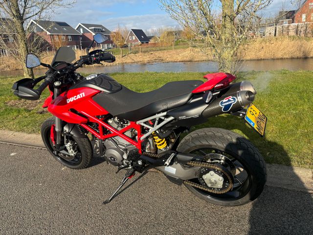 ducati - 796-hypermotard