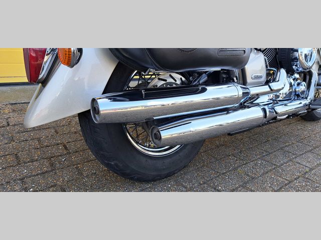 yamaha - xvs-1100-a-dragstar-classic