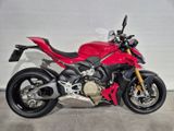 DUCATI STREETFIGHTER V4 S