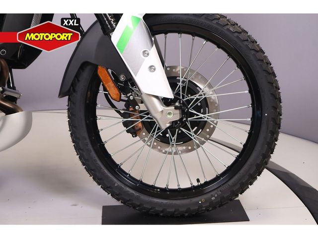 kawasaki - kle-500-se