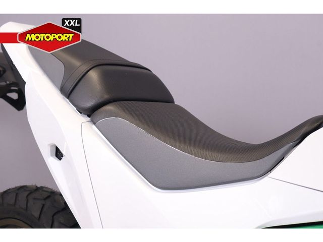 kawasaki - kle-500-se