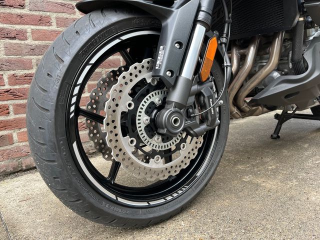 kawasaki - versys-1000-s-tourer