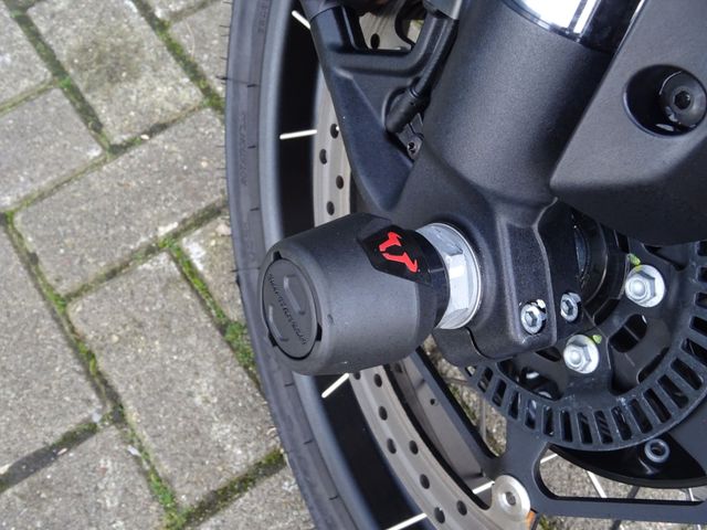 moto-guzzi - stelvio