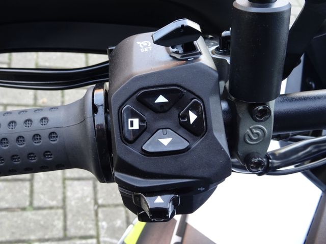 moto-guzzi - stelvio