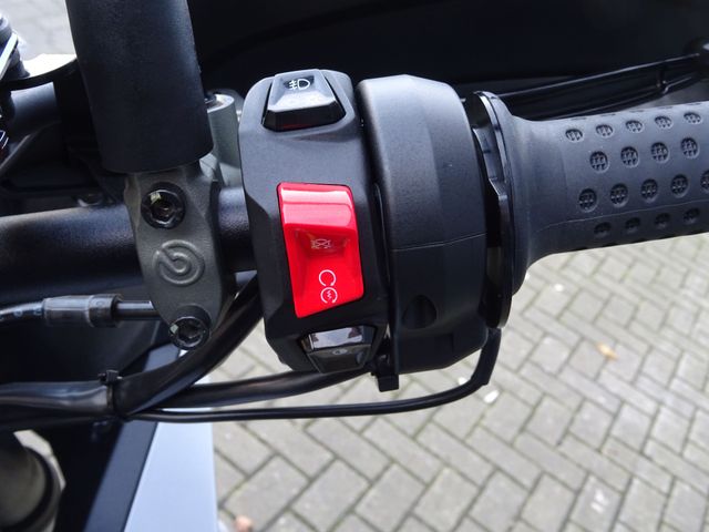 moto-guzzi - stelvio