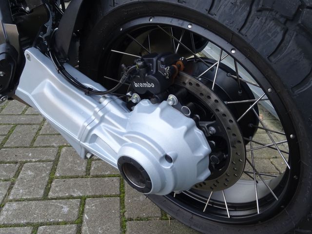 moto-guzzi - stelvio