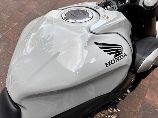 honda - cb-650-r-neo-sports-cafe