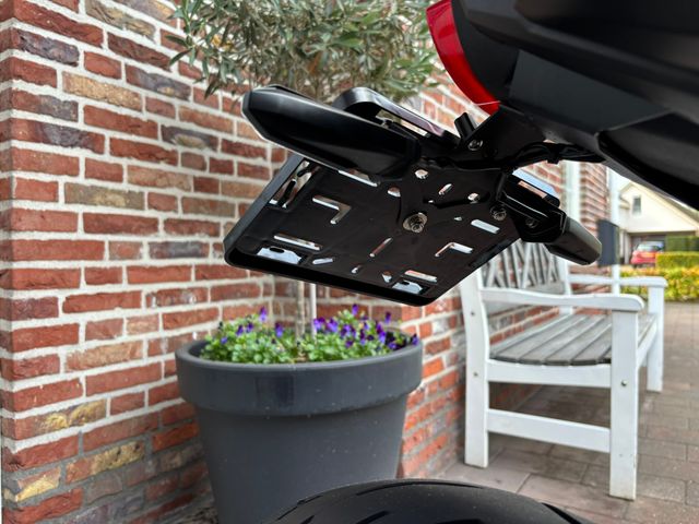 honda - cb-650-r-neo-sports-cafe