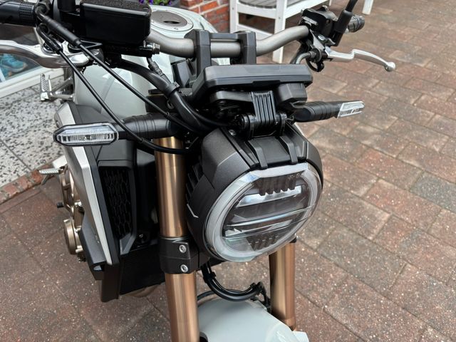 honda - cb-650-r-neo-sports-cafe