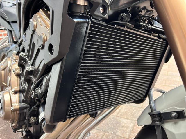 honda - cb-650-r-neo-sports-cafe