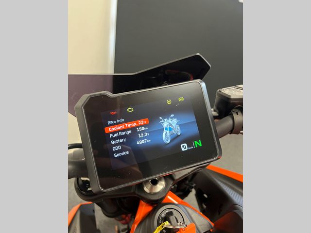 ktm - 390-duke