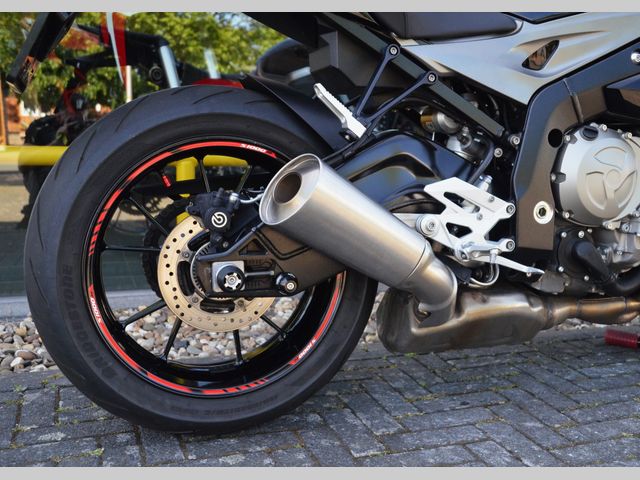 bmw - s-1000-r