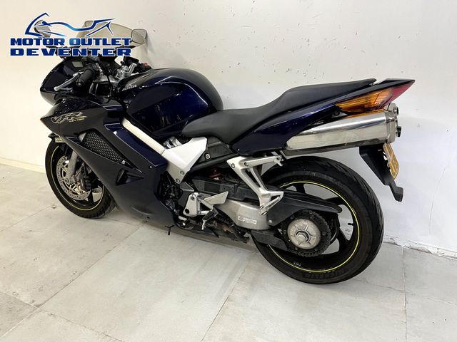 honda - vfr-800-fi-vtec