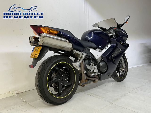honda - vfr-800-fi-vtec