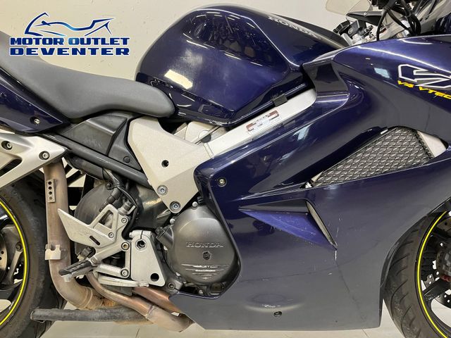 honda - vfr-800-fi-vtec