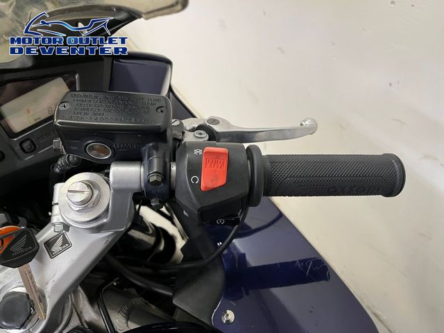 honda - vfr-800-fi-vtec