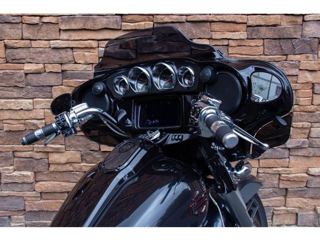 harley-davidson - street-glide-cvo-flhxse
