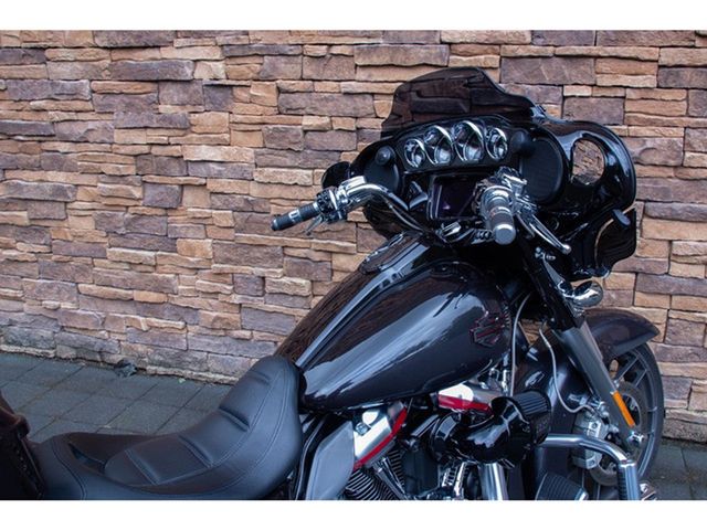 harley-davidson - street-glide-cvo-flhxse
