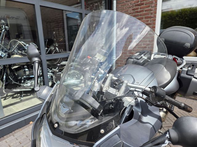 bmw - f-800-st