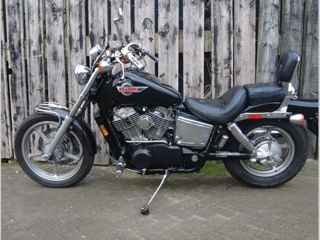 honda - vt-1100-c-shadow