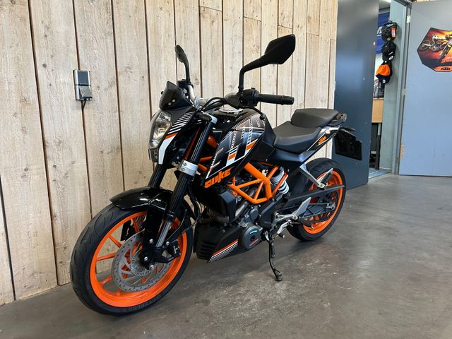 ktm - 390-duke