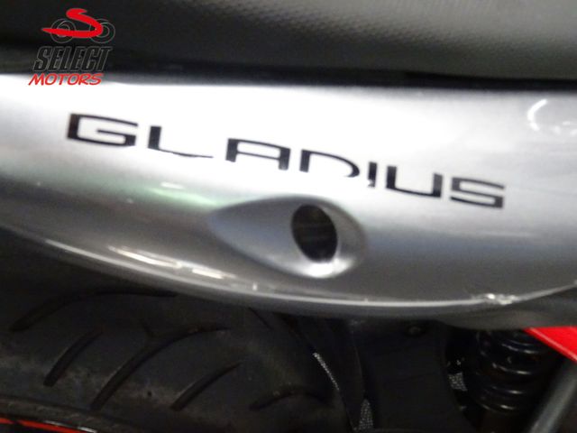 suzuki - sfv-650-gladius