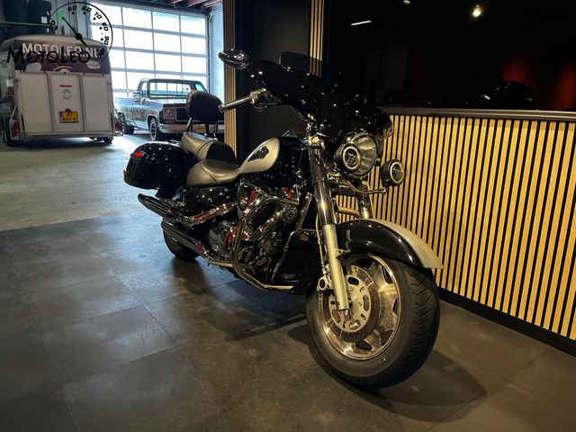 suzuki - 1500-intruder-lc