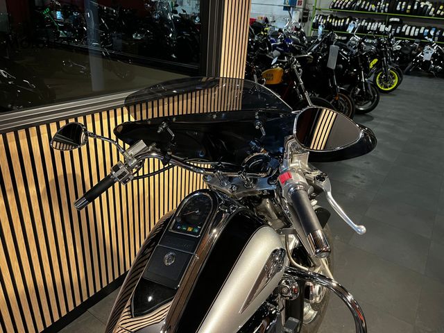 suzuki - 1500-intruder-lc