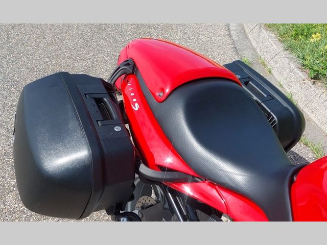 bmw - r-1100-s