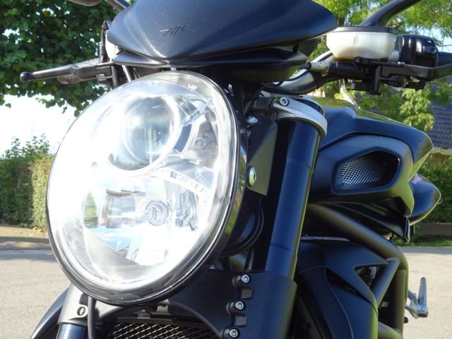 mv-agusta - brutale-990-r