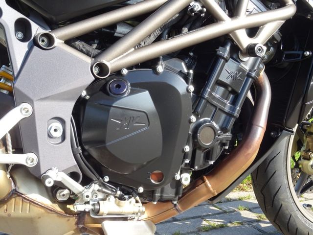 mv-agusta - brutale-990-r