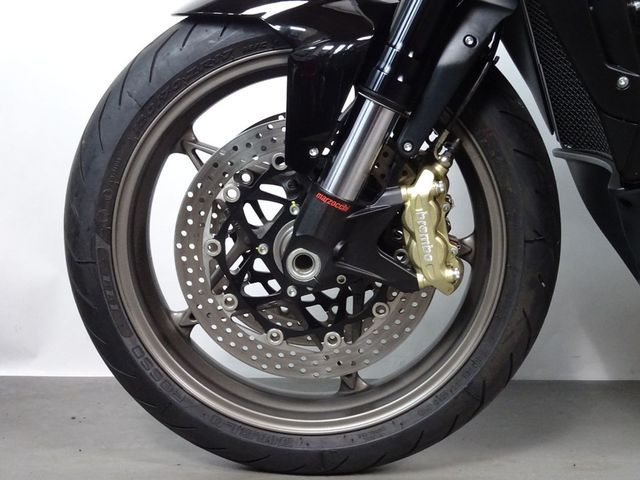 mv-agusta - brutale-990-r