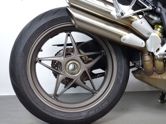 mv-agusta - brutale-990-r