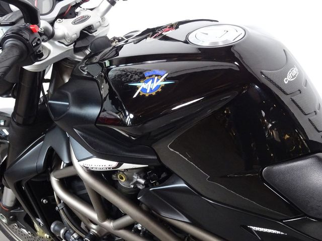 mv-agusta - brutale-990-r