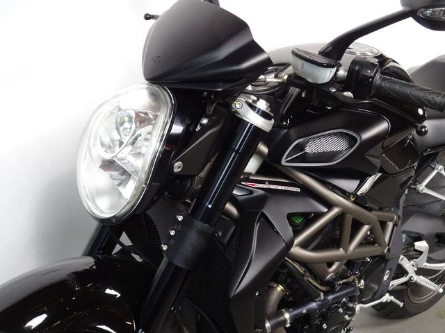 mv-agusta - brutale-990-r