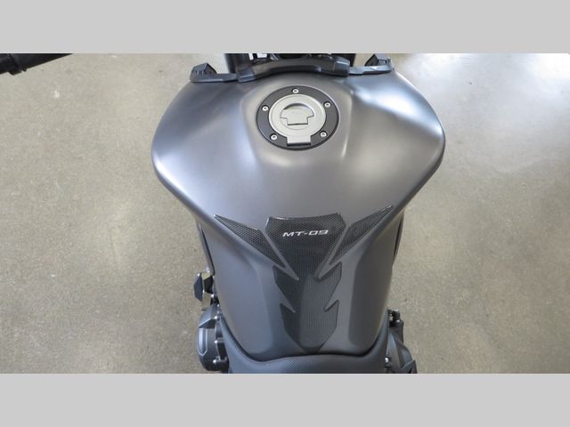 yamaha - mt-09-abs