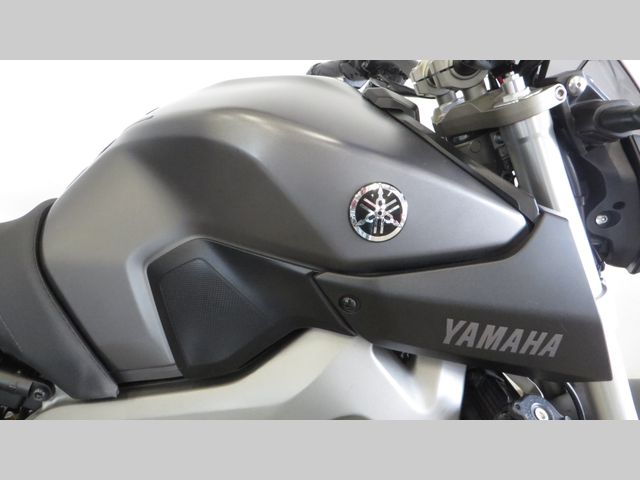 yamaha - mt-09-abs