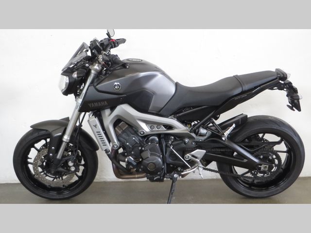 yamaha - mt-09-abs
