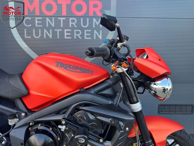 triumph - street-triple-675