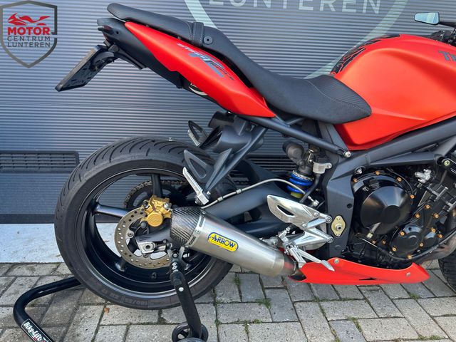 triumph - street-triple-675