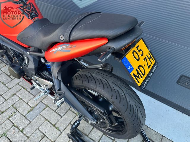 triumph - street-triple-675