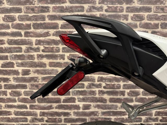 triumph - street-triple-rs