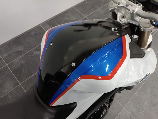 bmw - f-800-r