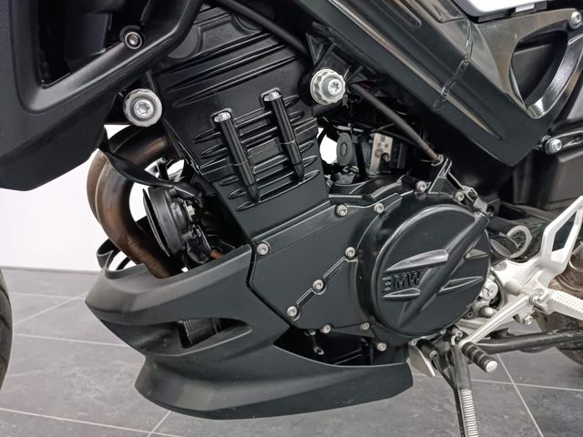 bmw - f-800-r