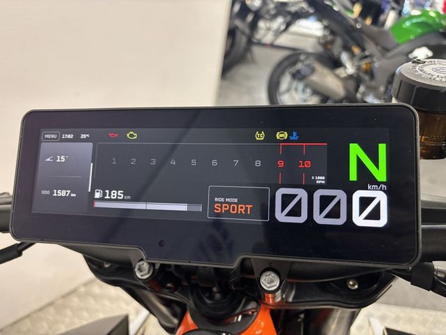 ktm - 990-duke-r