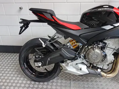 APRILIA TUONO 660 FACTORY – foto 4
