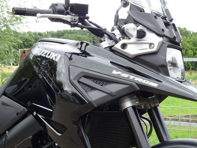 suzuki - v-strom-1050