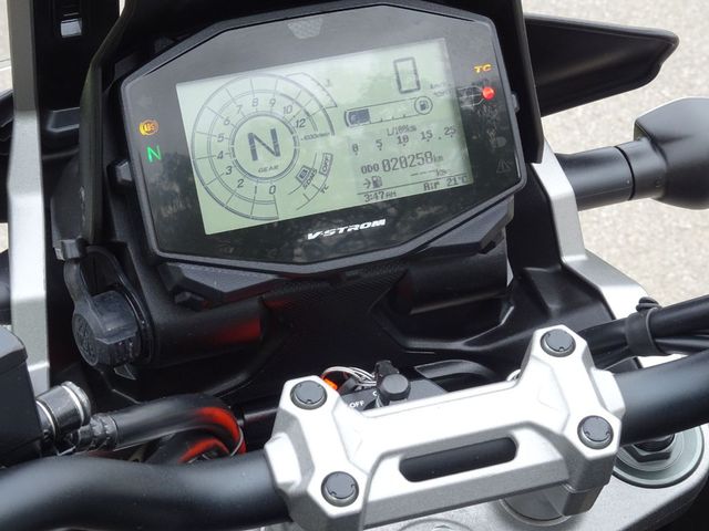 suzuki - v-strom-1050