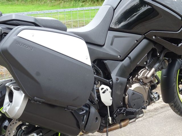 suzuki - v-strom-1050