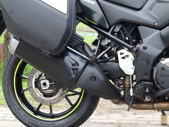 suzuki - v-strom-1050